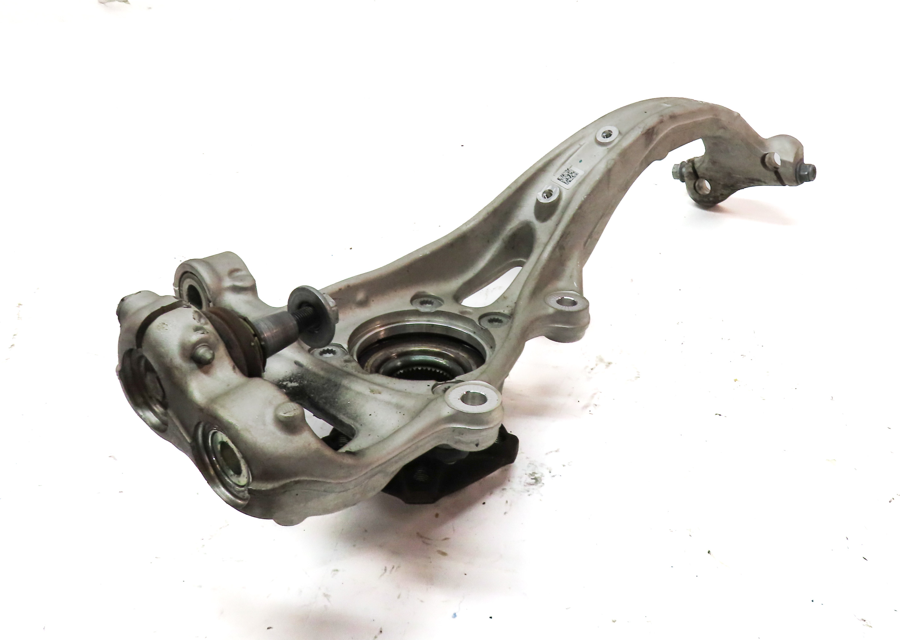 2018-2021 AUDI Q5 SQ5 (FY 80A) RIGHT FRONT PASSENGER SPINDLE KNUCKLE WHEEL HUB — exact item pictured
